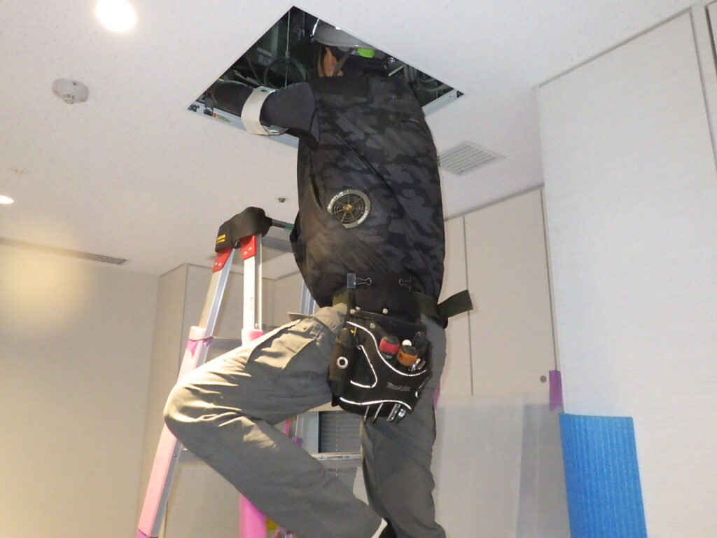 暑さ対策に空調服を活用
