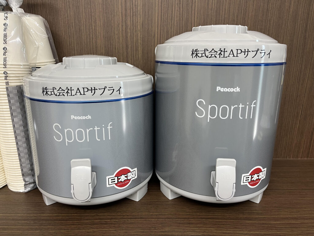 キンキンに冷えた麦茶も現場へ♪